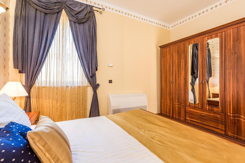 Villas Arbia - Margita Beach Hotel Банёл Экстерьер фото