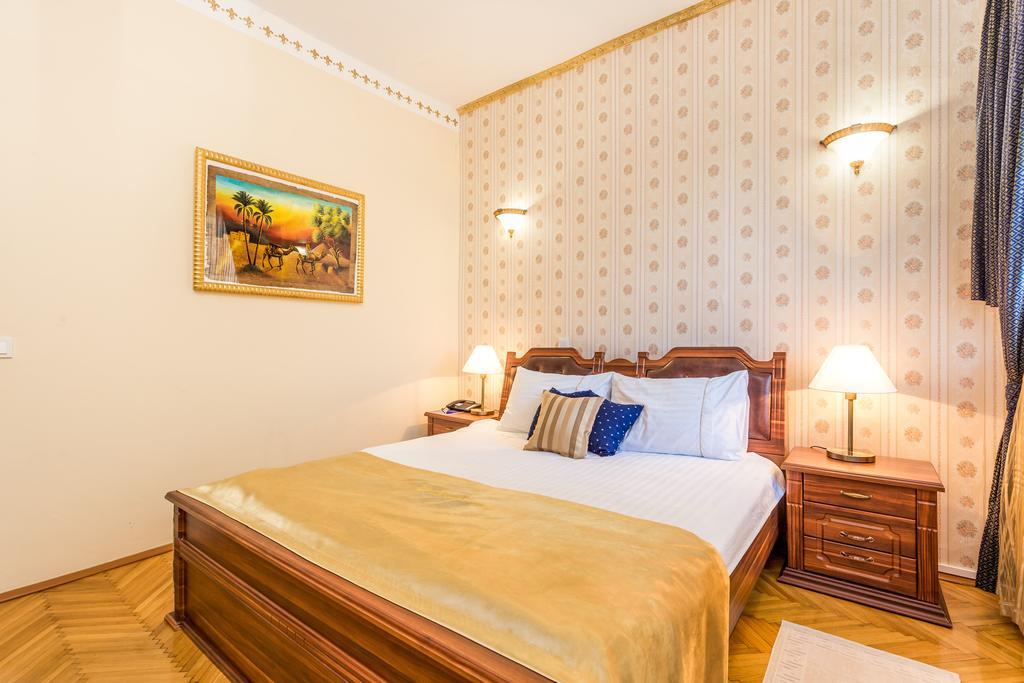 Villas Arbia - Margita Beach Hotel Банёл Экстерьер фото